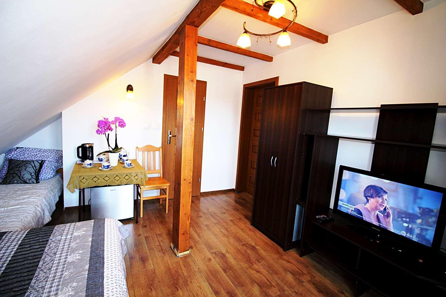 Renatka Przy Plazy Apartment อูเนียชแช ภายนอก รูปภาพ